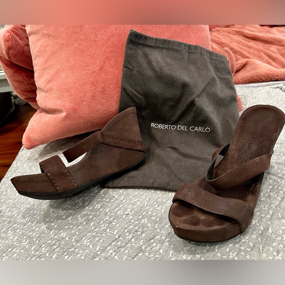 Roberto del Carlo brown suede, wedges
